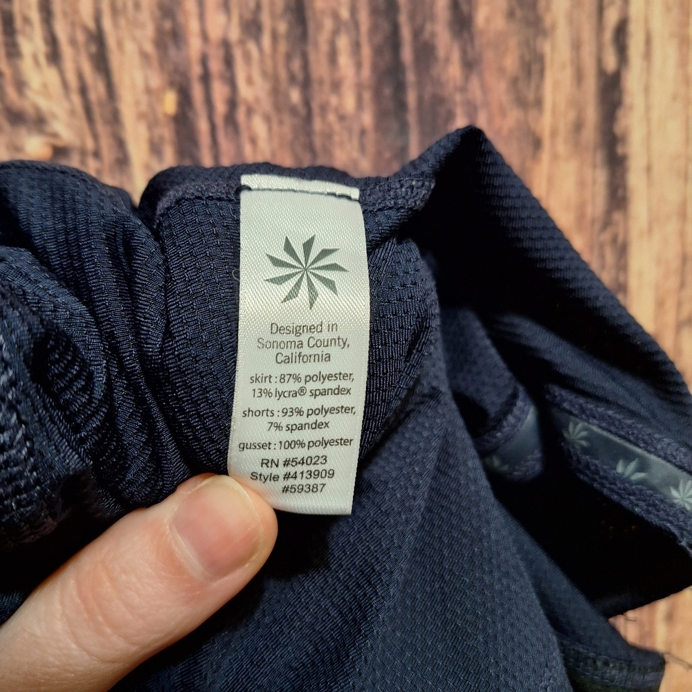 Athleta Navy Womens Athletic Twnnis Skirt With Built In Shorts Womens Size XS! - Picture 5 of 5